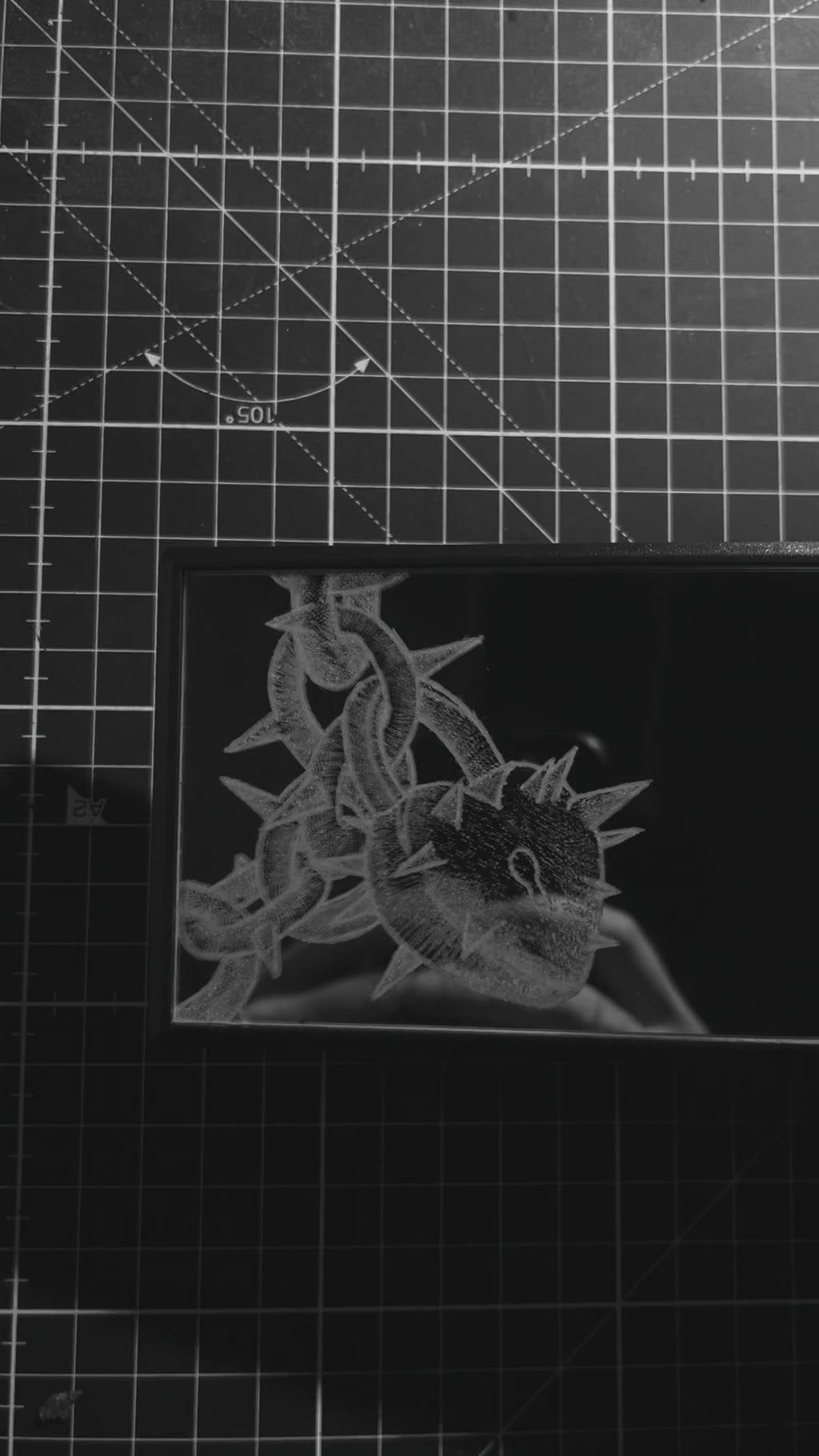 Spike heart trinket - clip on rearview mirror